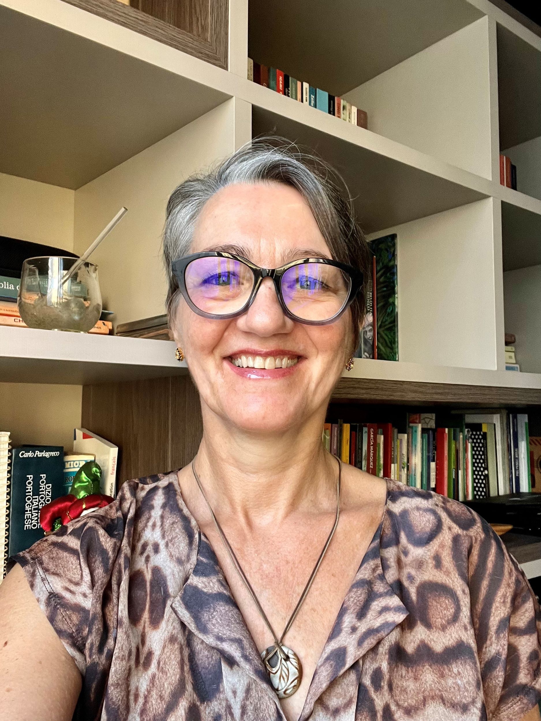 Tânia Mari Belle Bresolin